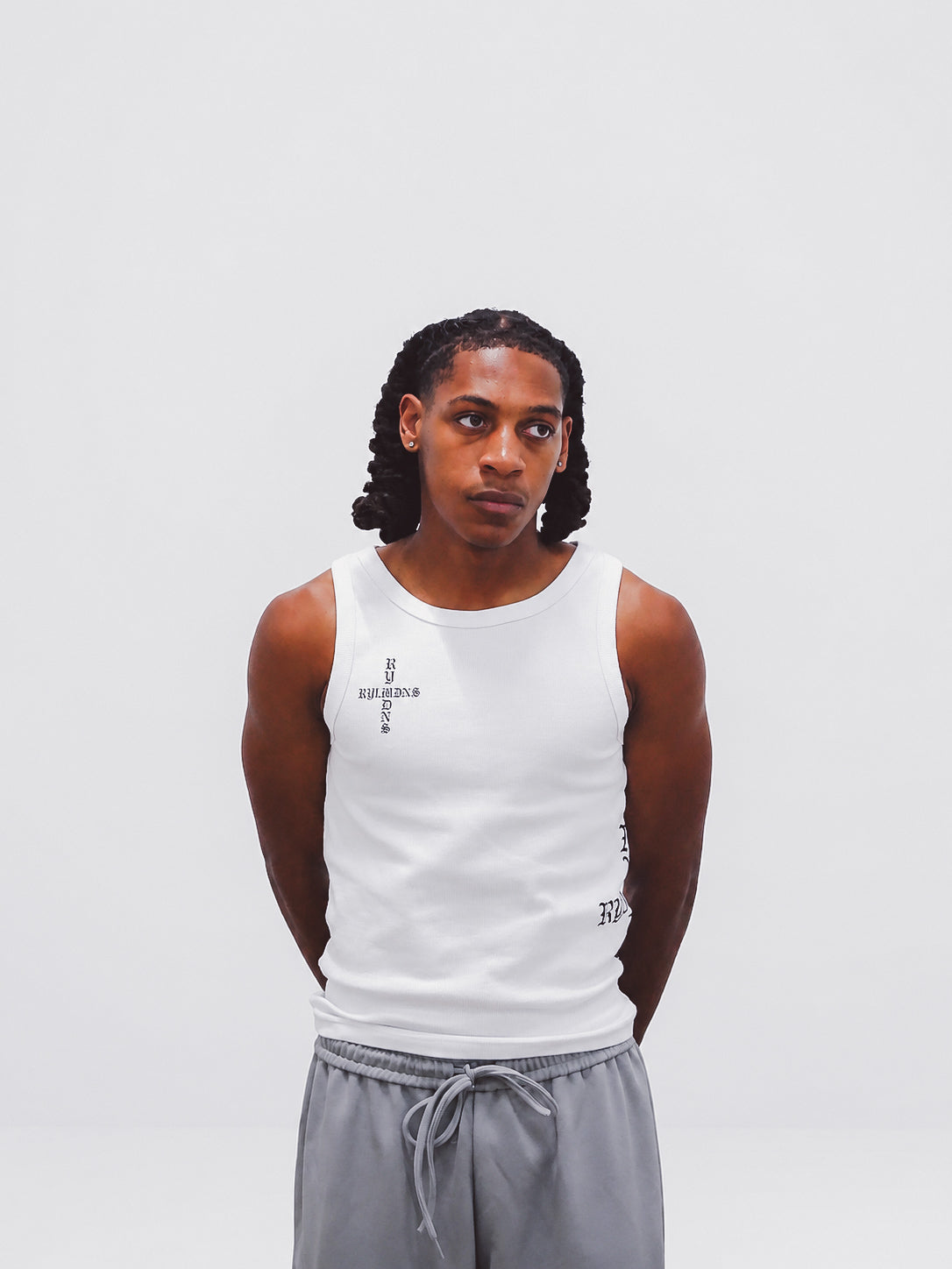 WHITE TANK
